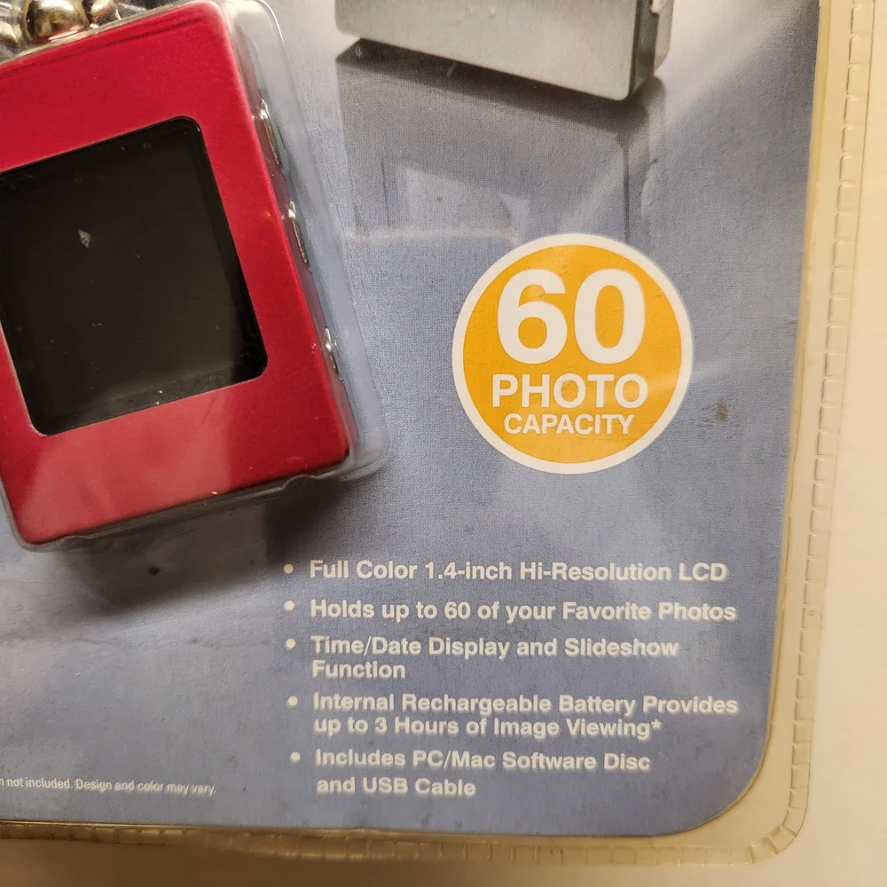 Red Digital Photo Album Keychain New Open Package - Picture 3 of 5